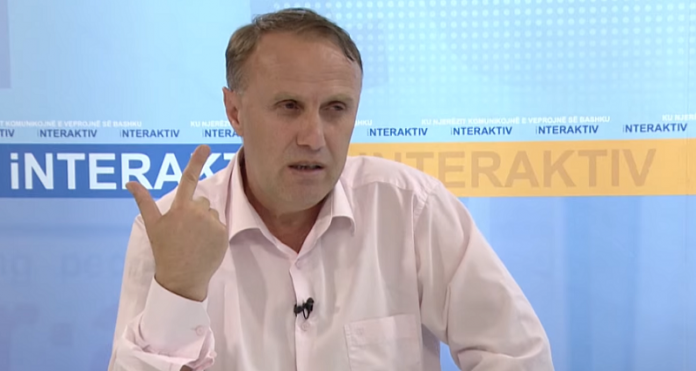 Советникот на Заев: Горд сум на јунаците од „Диво Насеље“ кои убија 8 и повредија 37 македонски полицајци