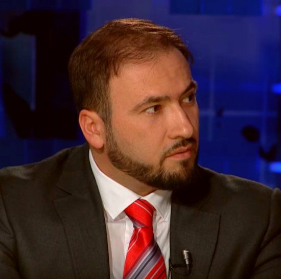 Хаос на Гинекологија: Економскиот директор со документи против директорката Јовановска