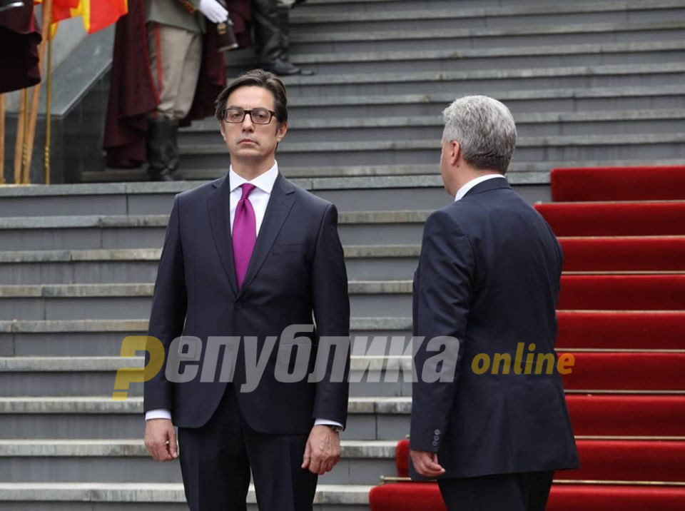 Замина претседателот на Македонија, пристигна претседателот на Македонија