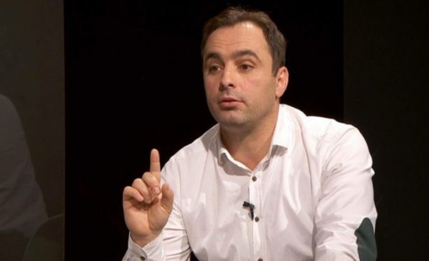 Висар Адеми: Мора да престанат заплашувањата на СДСМ кон Албанците за да гласаат за Пендаровски