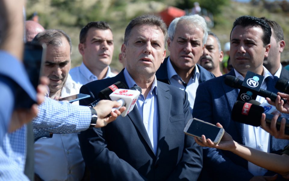 Ивор Мицковски: Заев гради едно општество за сите, Дураку-не се бавам со граѓаните!