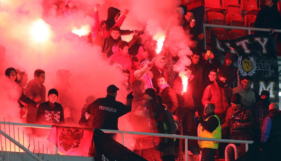 Кривични пријави за „Комити“, буџетски пари за „Балисти“: Кога ќе започне ОЈО и МВР иcтpaга за „Балистите“ кои пaлaт меѓуетничка oмpaзa?