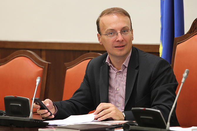 Милошоски: Бујар Османи ниту еднаш не го сретнал советникот Љупчо Зафировски