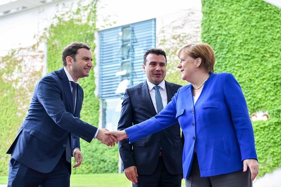 Канцеларијата на Меркел: Нема датум за преговори