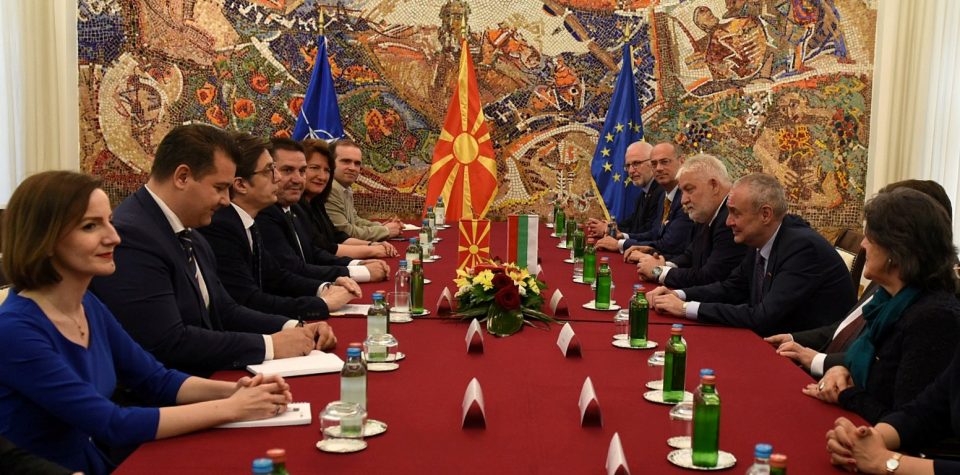 Пендаровски прими делегација на Уставниот суд на Бугарија