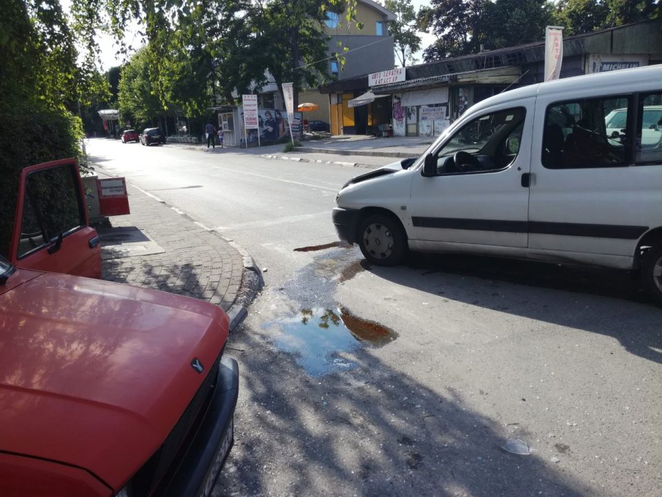 Втора сообраќајка денеска, кој знае која по ред месецов на „Дрезденска“