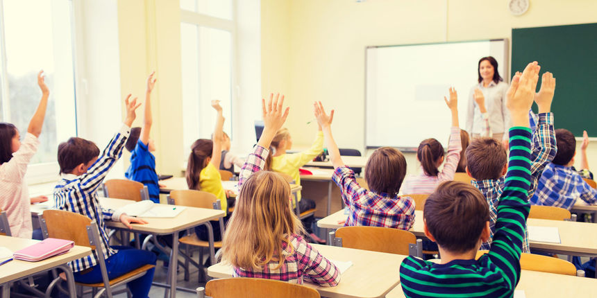 Децата веќе нема да учат во саботи, но нема ни да се распуштаат на 10 јуни