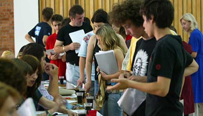 Второ пријавување за упис во средните училишта