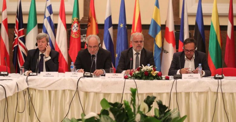 Кукан: Ене каде е октомври