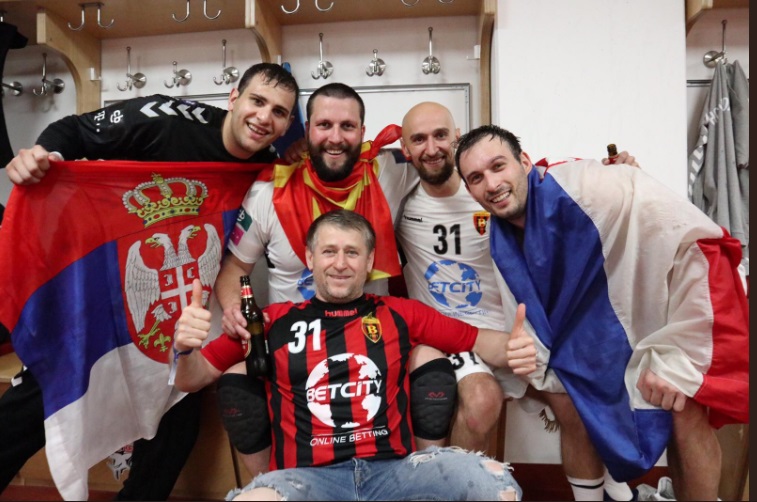 Момент за паметење – пехарот по вторпат во рацете на Вардарци!