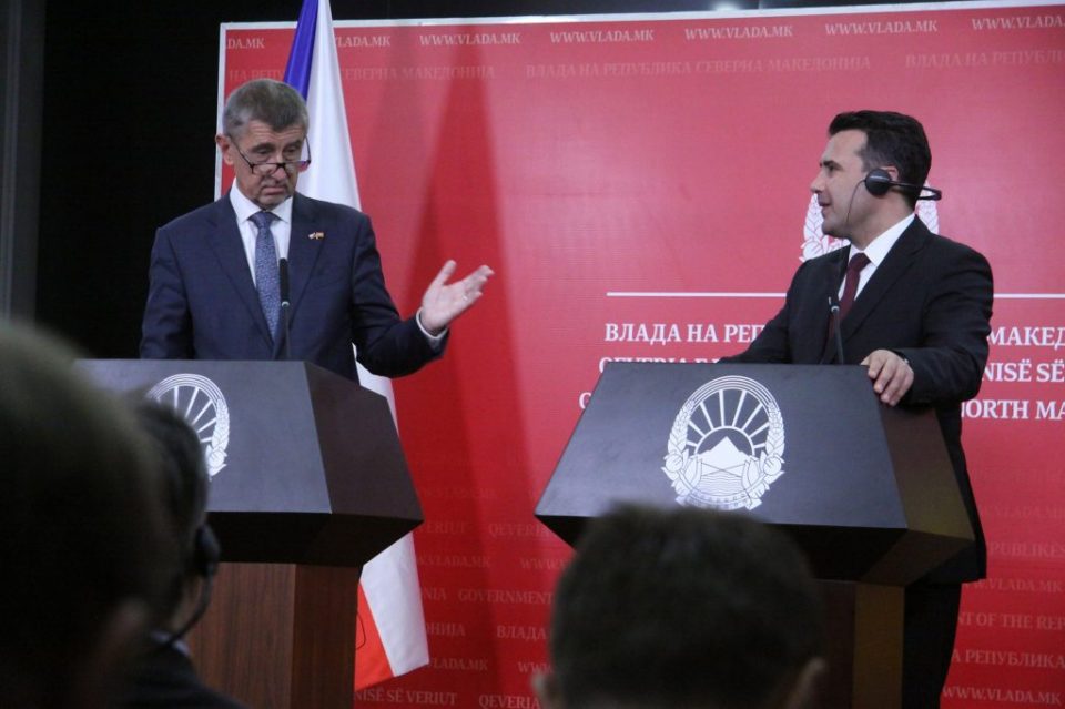 Бабиш: Европските политичари мора да го одржат својот збор кон Македонија