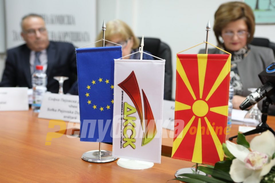 Официјално од Антикорупциска: Постапката за злоупотреби на Мицкоски се запира поради непотврденост на наводите