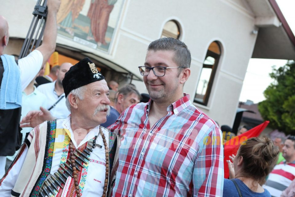 Мицкоски им посака среќен пат на коњаниците: Вашиот мотив е поголем од сè друго!