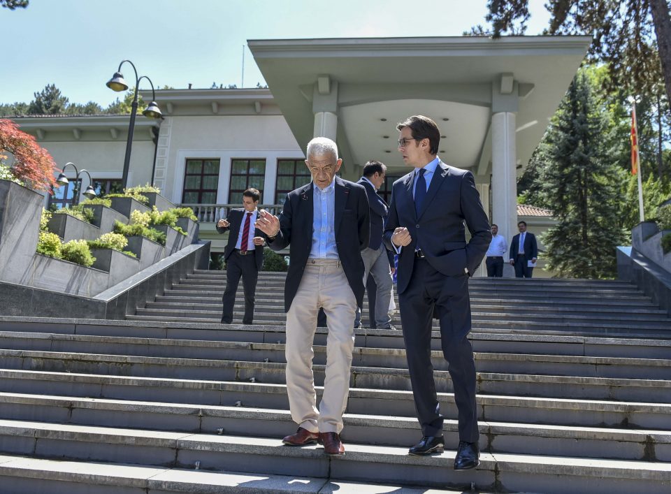 И Пендаровски се сретна со Бутарис