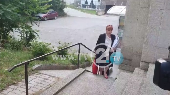 Се очекува спроведување на Бојан Јовановски во Кривичниот суд, Рускоска веќе пристигна