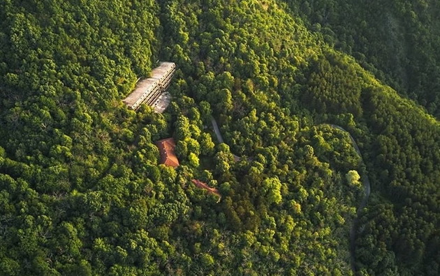 Вирално се шири фотографија од напуштеното детско одморалиште на Водно