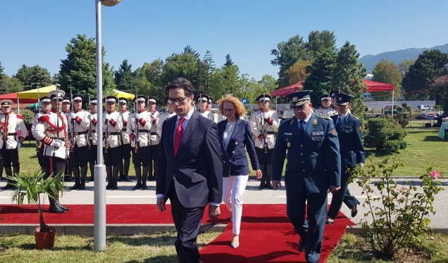 Пендаровски и Шекеринска во Охрид на Денот на АРМ