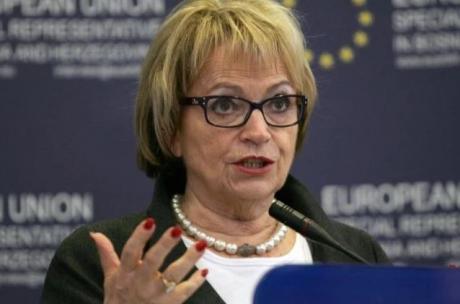 Дорис Пак за „Рекет“: Решението за името не треба да причина за затворање на очите пред криминалната реалност