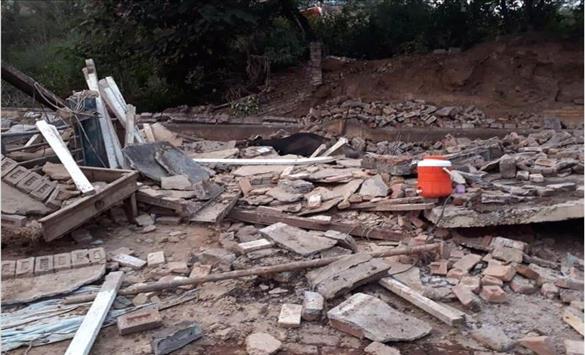 Најмалку 19 лица загинаа, а повеќе од 300 се повредени во земјотресот во Пакистан