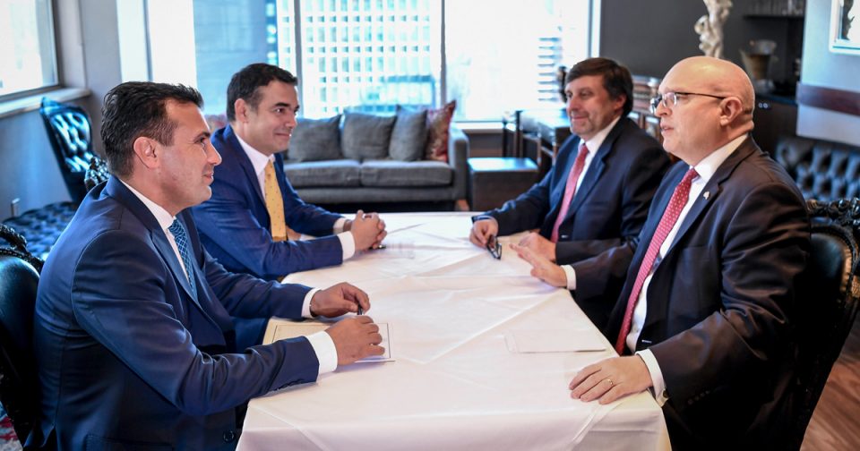 Заев – Рикер: Датумот за старт на преговорите со ЕУ е од интерес и на САД