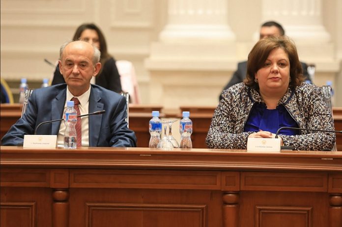 Пријава против Јовески затоа што ѝ дозволил на Јанева да се однесува како обвинителка иако беше притворена