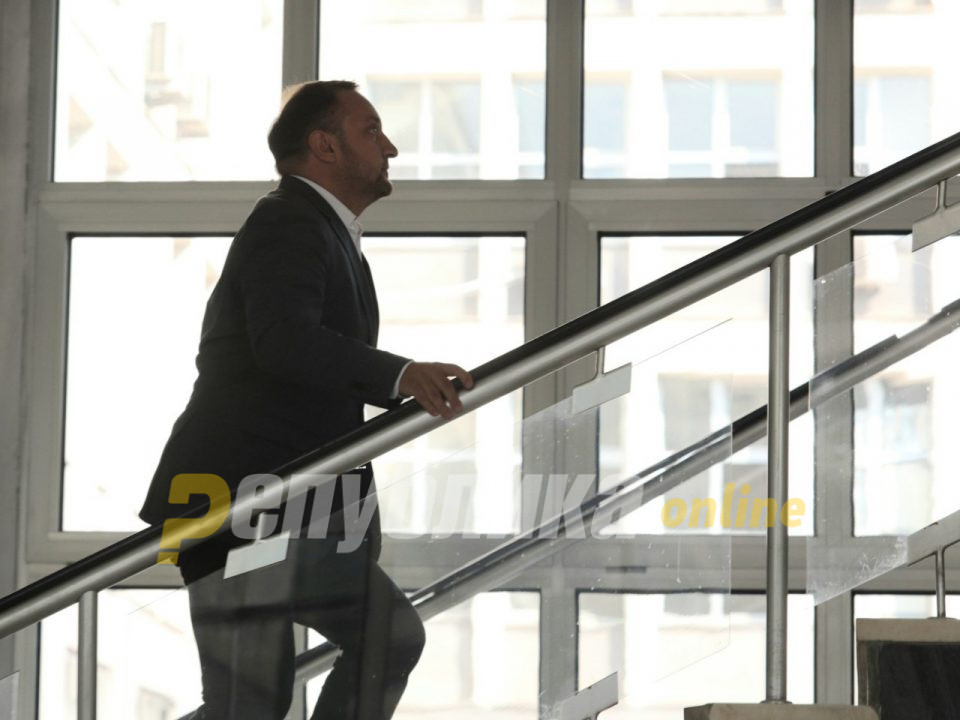 Кирацовски: Не се препознавам во осомничениот функционер