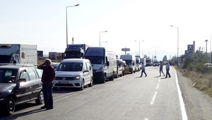 Гореше Плетвар, а тие издава автобуски карти иако знаеја дека не може да се помине: Потресно сведоштво на патничка!