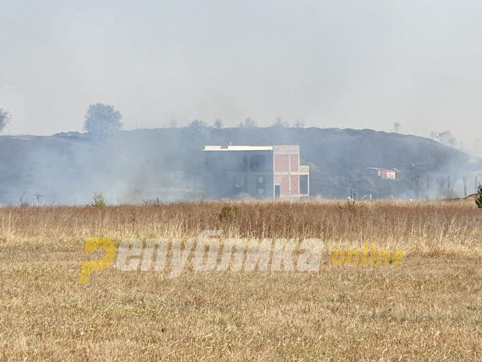 Пожар во куќа во Скопје, повредено едно лице