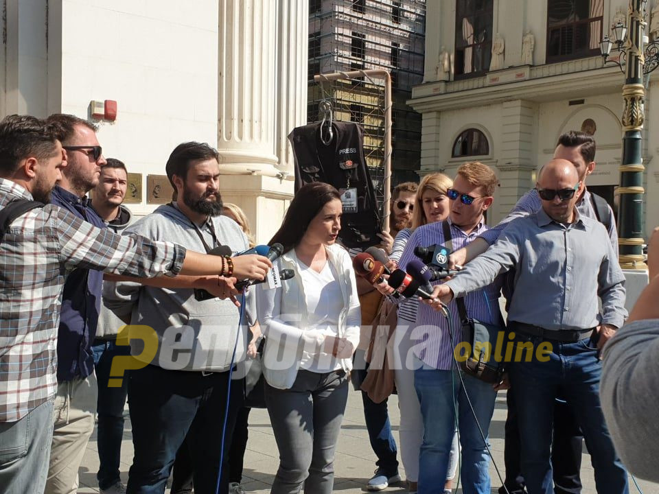 Високиот претставник на ОБСЕ за слобода на медиуми загрижен поради притисокот врз новинарот Александар Митовски