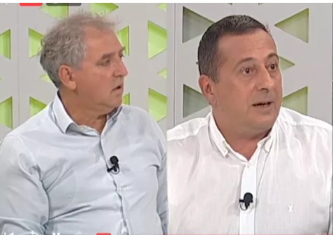 Ја ставивте Катица во притвор за да ви ги предаде предметите?