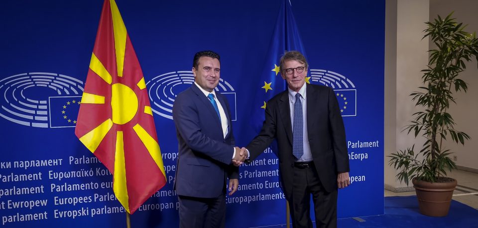 Поинаков исход освен старт на преговорите ќе биде поттик за регресивните сили во земјата