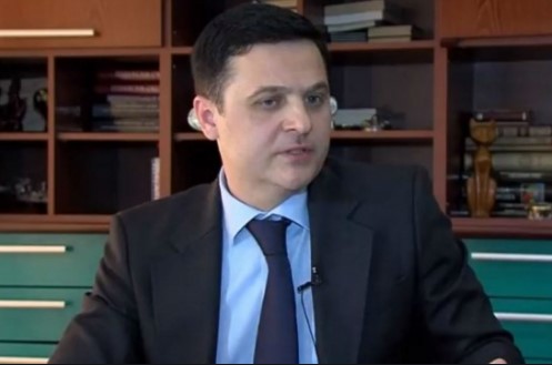 Климовски: Со Законот за ЈО се прави обид за кршење на Уставот