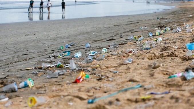 Догодина на море во Грција, без пластика