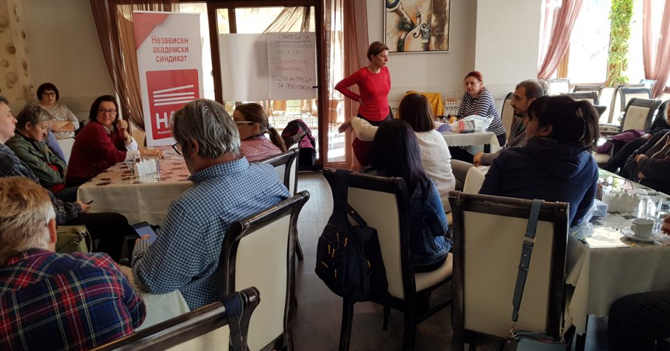 УКИМ и УКЛО ќе изумрат, нема асистенти за да ги заменат професорите