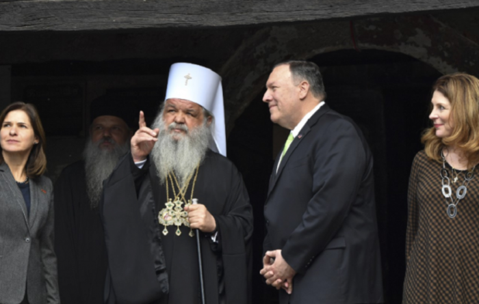 Помпео ја посети црквата „Света Богородица Перивлепта“ во Охрид