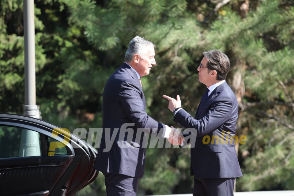 Лоши времиња дојдоа… да му е срам на Пендаровски…