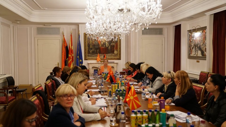 Мицкоски ѝ честита на Унијата на жени на ВМРО-ДПМНЕ за приемот во Организацијата на жени на ЕНП