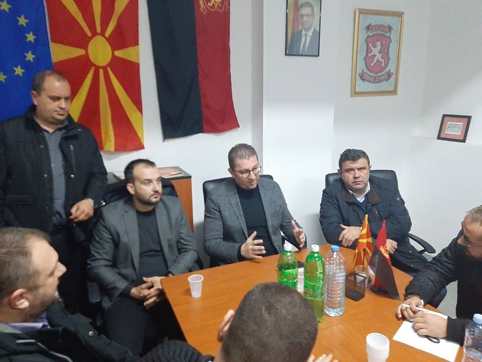 На 12 април граѓаните на Македонија ќе ја испорачаат казната за сите погрешни политики на Заев