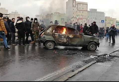 Oпасно е да се биде на протест во Иран, се гине како во војна