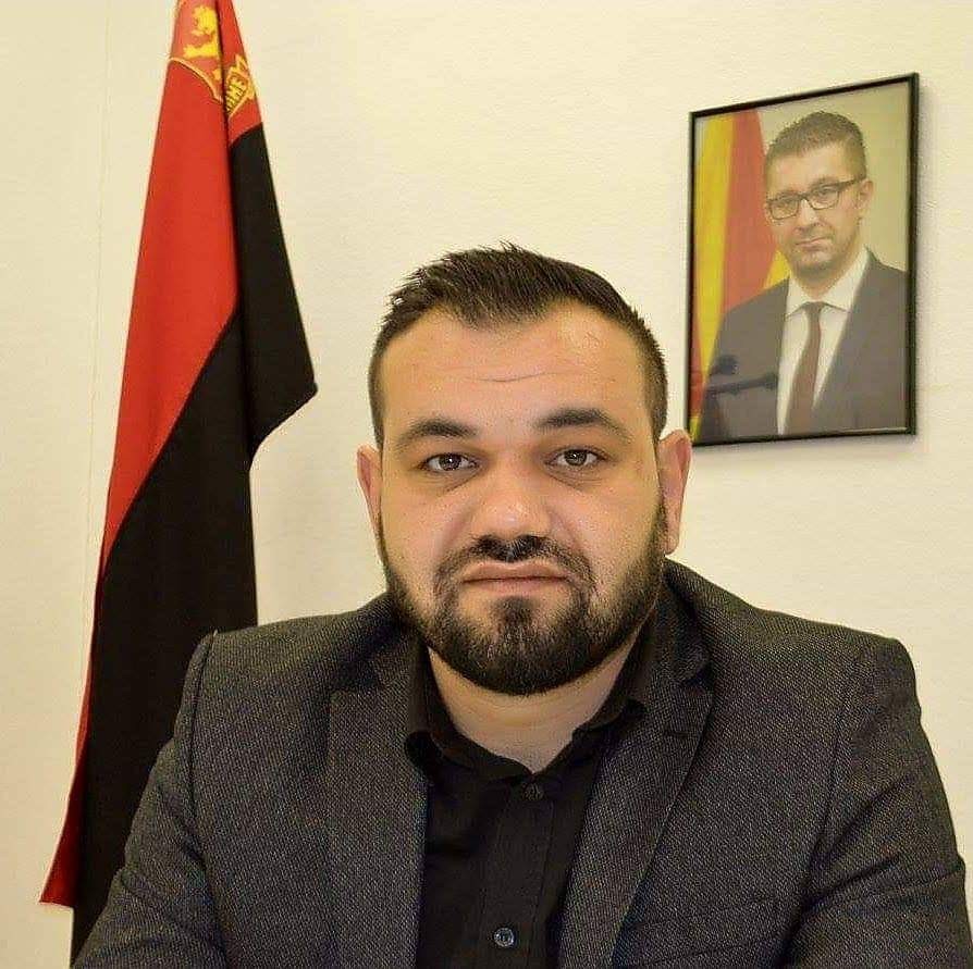 Градоначалникот кога стана премиер, со себе во Скопје поведе еден автобус луѓе од Струмица