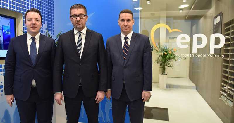 Мицкоски ќе се обрати на конгресот на ЕПП: На агендата билатерални средби и состанок со Претседателот на Европскиот совет, Туск
