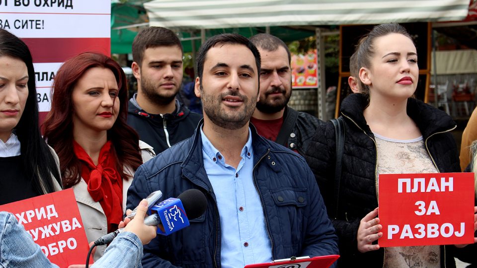 Советникот на СДСМ во Општина Охрид, Мишел Силјаноски, поднесе оставка