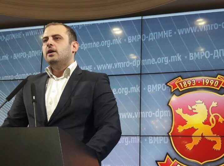 Ѓоргиевски ѝ врати на Ременски: Статусите ги постирате од телефоните што ги „изгубивте“?