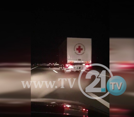 Колона долга километри: Помошта од Македонија тргна за Албанија