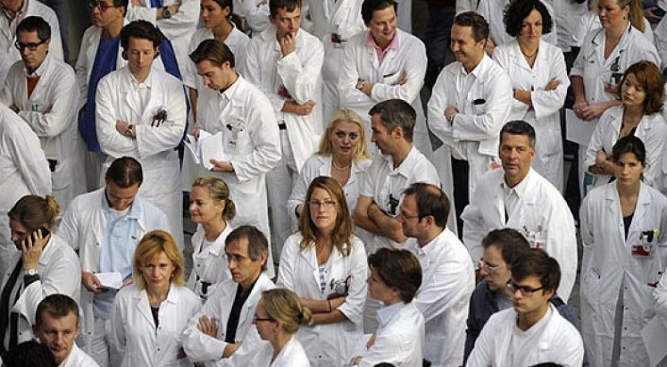 Приватните специјализанти најавија протест, бараат повисоки плати