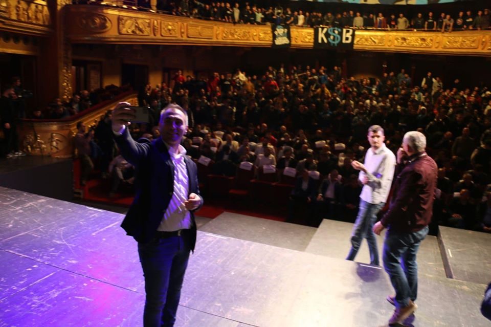 Мицковски: Озбилни сте, па прашајте во МВР кој пријавил, пошто имаше 10 комбиња и оклопни возила веднаш до МНТ