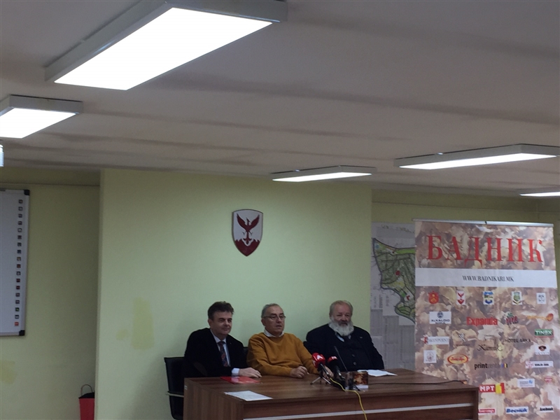 Избрани кумот и здравичарот за Бадник 2020