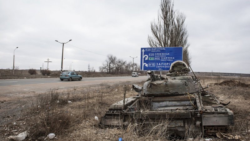 Двајца украински војници загинале, а 12 се повредени при гранатирање од страна на бунтовниците во Донбас