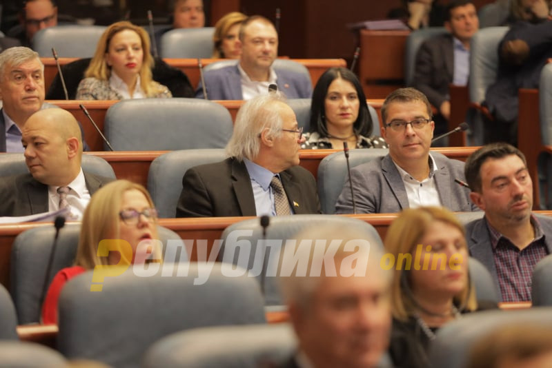 Јовановски: Јас не припаѓам на нација со сменето име, недифиниран јазик и сменета историја