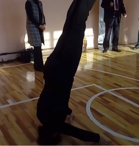 Градоначалничката на Битола правеше стој на глава